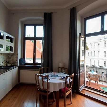 Astronomiczny Apartament , Mieszkanie 2 Pokojowe. Parking. Торунь Екстер'єр фото