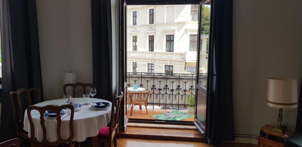 Astronomiczny Apartament , Mieszkanie 2 Pokojowe. Parking. Торунь Екстер'єр фото