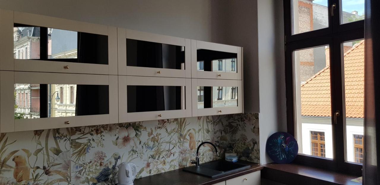 Astronomiczny Apartament , Mieszkanie 2 Pokojowe. Parking. Торунь Екстер'єр фото