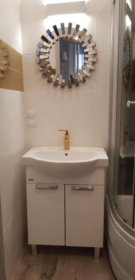 Astronomiczny Apartament , Mieszkanie 2 Pokojowe. Parking. Торунь Екстер'єр фото