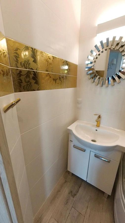 Astronomiczny Apartament , Mieszkanie 2 Pokojowe. Parking. Торунь Екстер'єр фото
